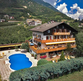 Pension Linserhof Naturno